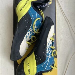 La Sportiva Kataki Rock Climbing Shoe Size 4.5/36